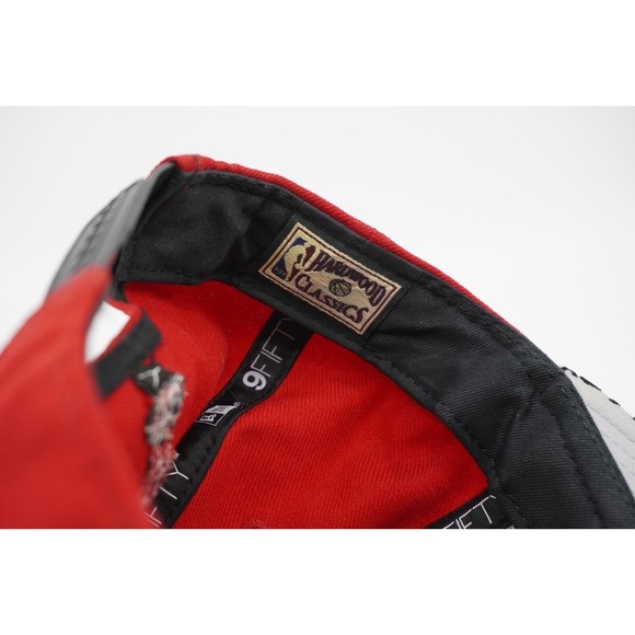 Mitchell & Ness Chicago Bulls “Windy City” NBA Hardwood Classics Snapback Hat. - Picture 5 of 6